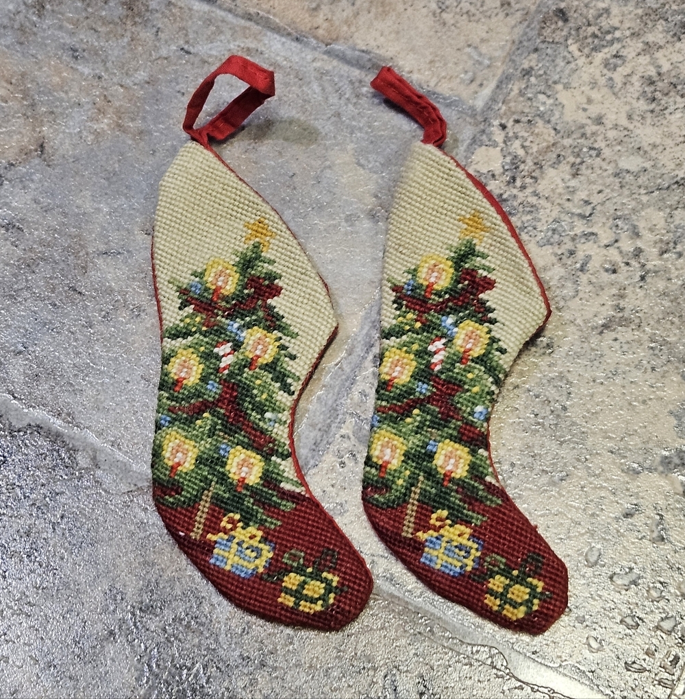 Miniature Needlepoint Stockings Set Of 6 - Picture 4 of 6
